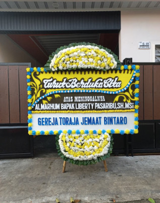 Papan Bunga Duka di Nanggalo